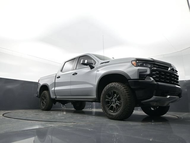 Used 2025 Chevrolet Silverado 1500 ZR2 w/ Dark Appearance Package AWD/4WD image 33