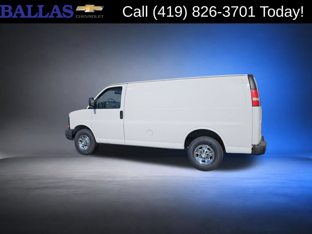 Used 2014 Chevrolet Express 2500 RWD image 6
