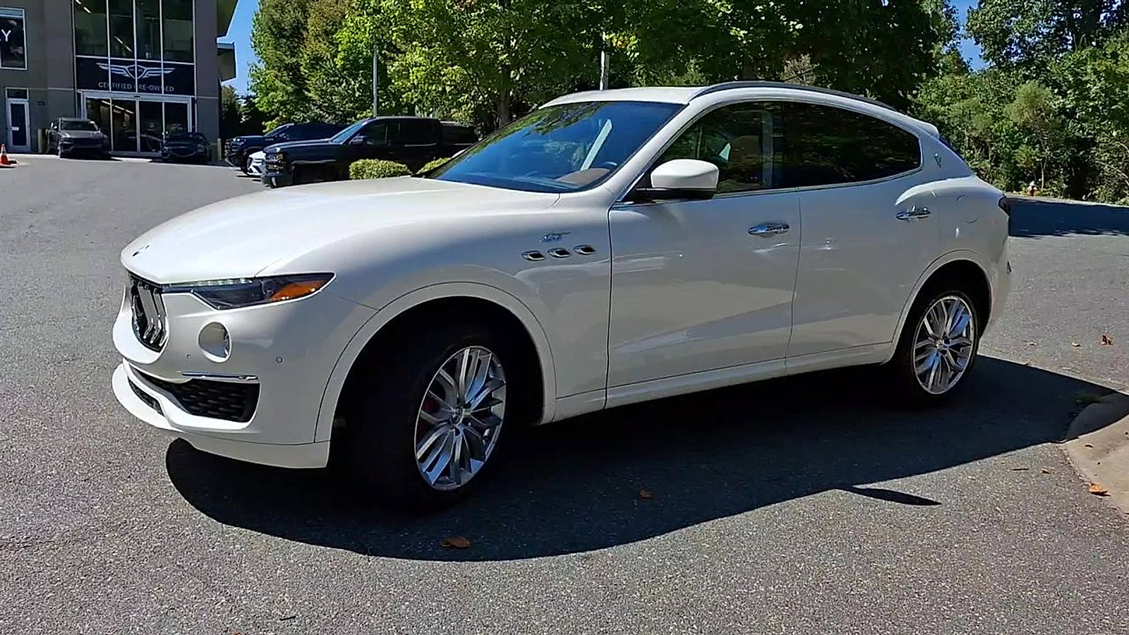 Certified 2022 Maserati Levante GT image 4