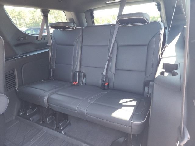 Used 2024 Chevrolet Suburban Premier w/ Premium Package image 19