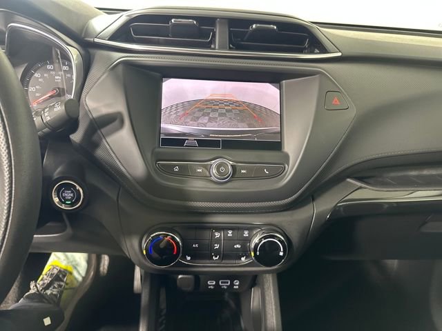 Used 2023 Chevrolet TrailBlazer LT image 30