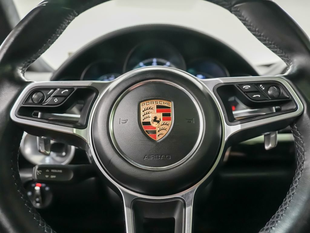 Certified 2017 Porsche Cayenne Turbo AWD/4WD image 27