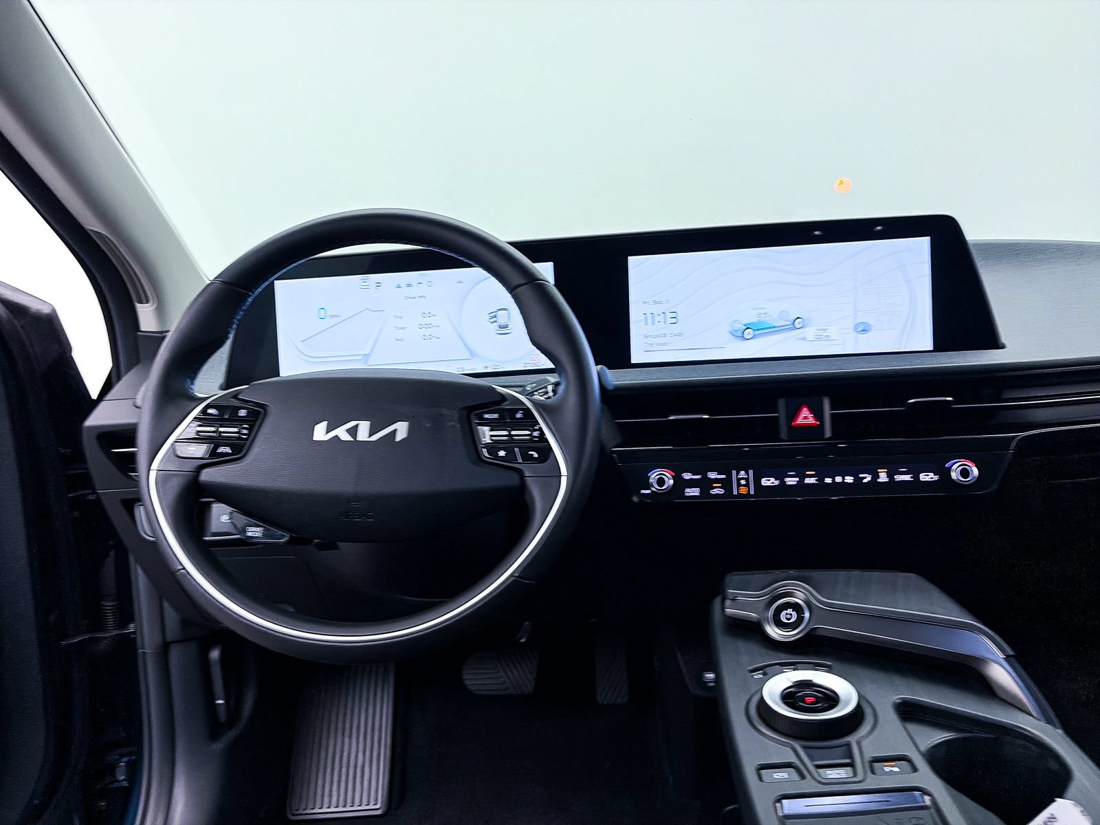 Certified 2024 Kia EV6 Light RWD image 3