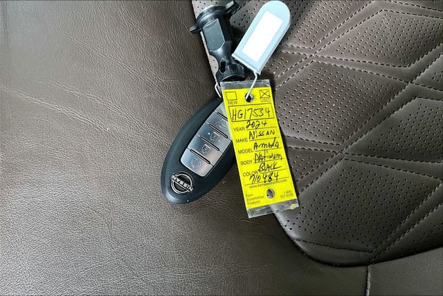 Used 2024 Nissan Armada Platinum w/ Cargo Package image 10