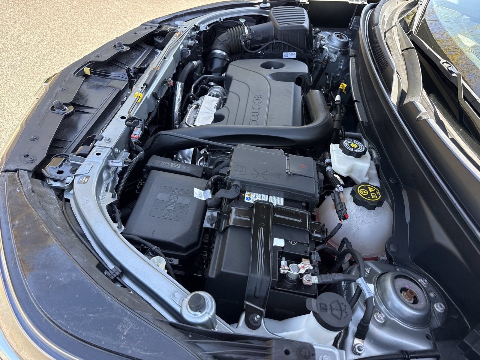 Used 2023 Chevrolet Equinox LS w/ LS Convenience Package FWD image 30