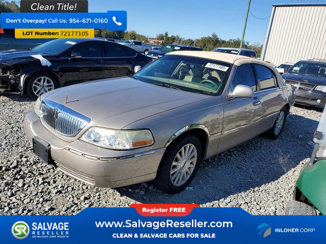 Used 2003 Lincoln Town Car Executive