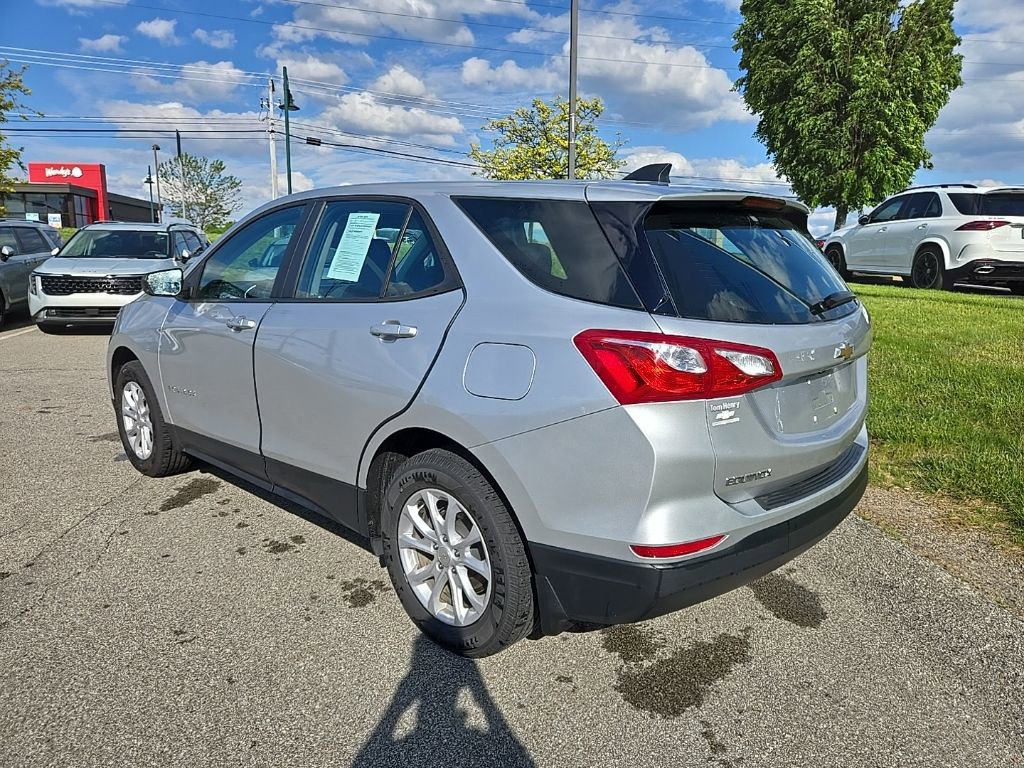Used 2020 Chevrolet Equinox LS w/ LPO, Floor Liner Package AWD/4WD image 8