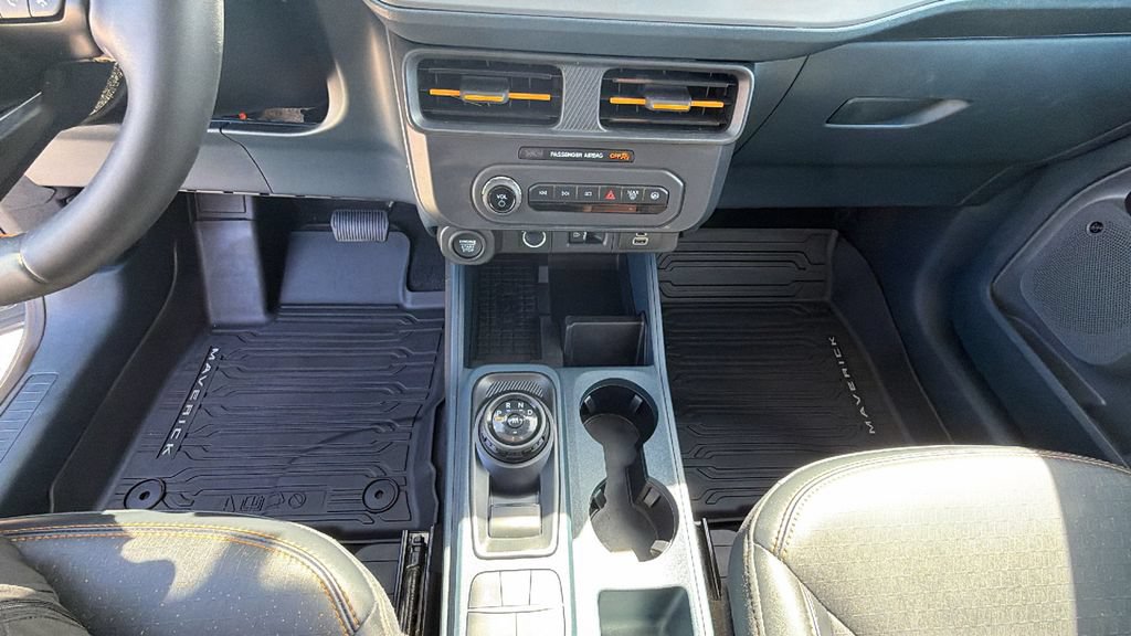 Certified 2025 Ford Maverick Tremor AWD/4WD image 20