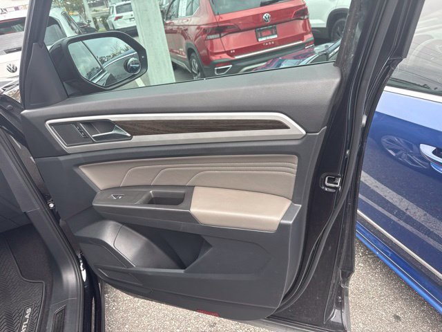 Used 2022 Volkswagen Atlas SE FWD image 23