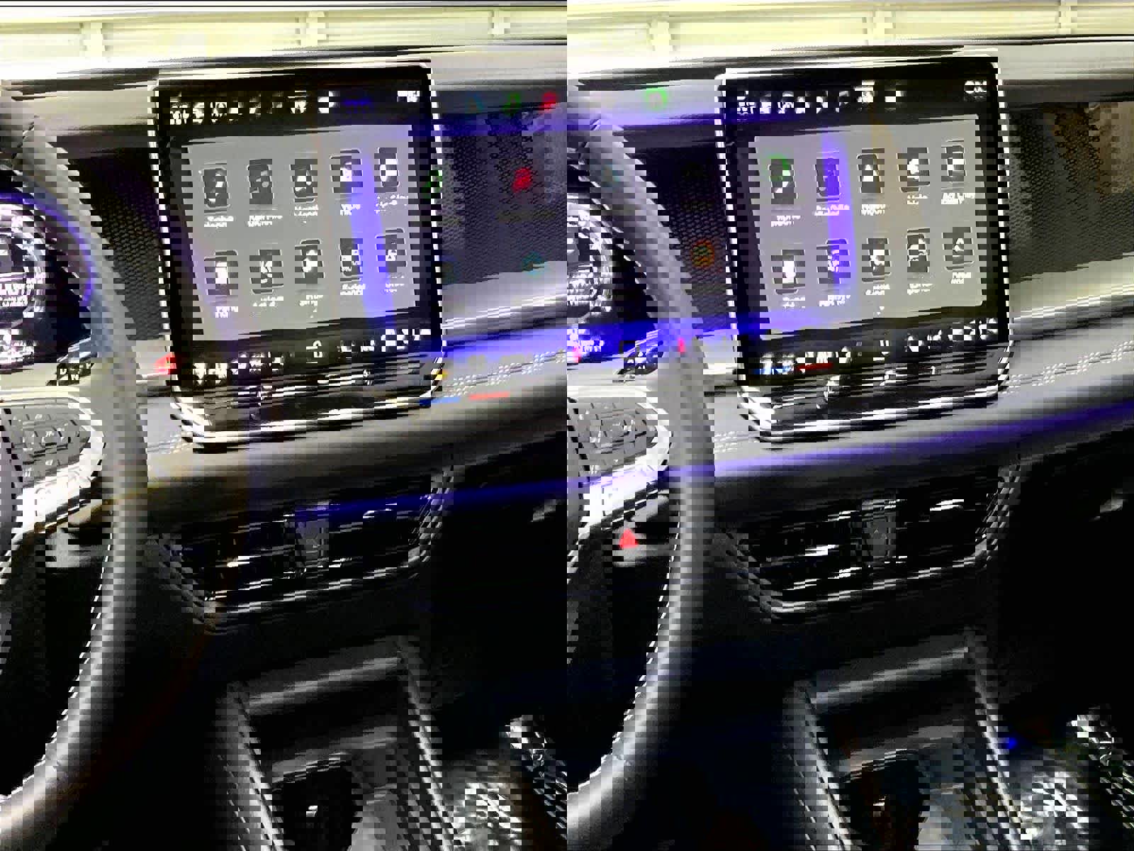 Used 2025 Volkswagen Tiguan SE w/ Panoramic Sunroof Package image 9