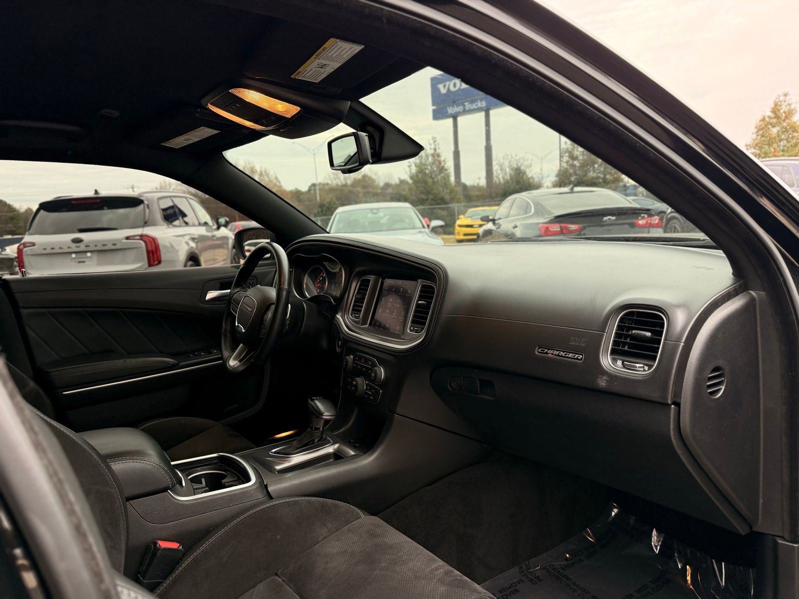 Used 2022 Dodge Charger GT w/ Plus Group RWD image 21