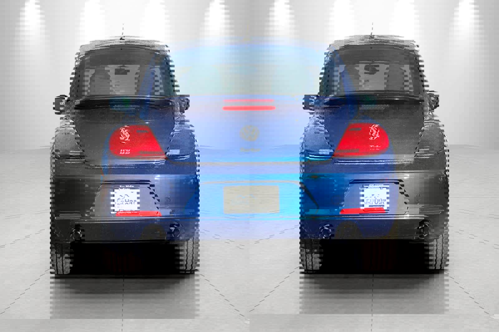 Used 2012 Volkswagen Beetle 2.0T image 7