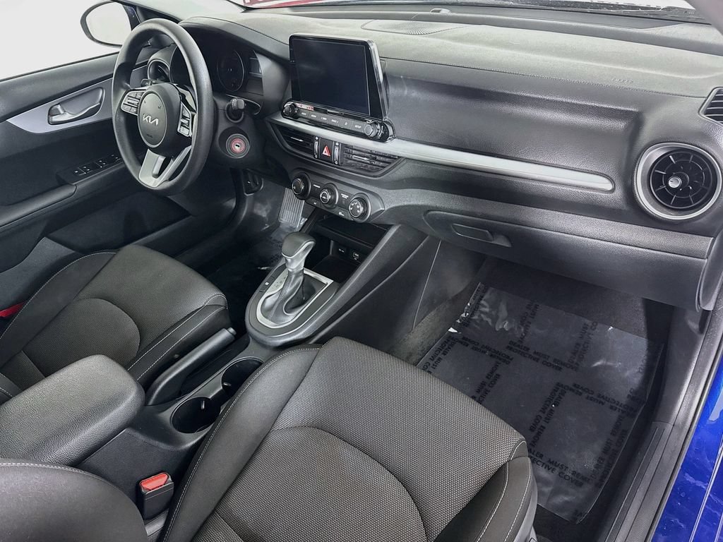 Used 2024 Kia Forte LXS FWD image 29
