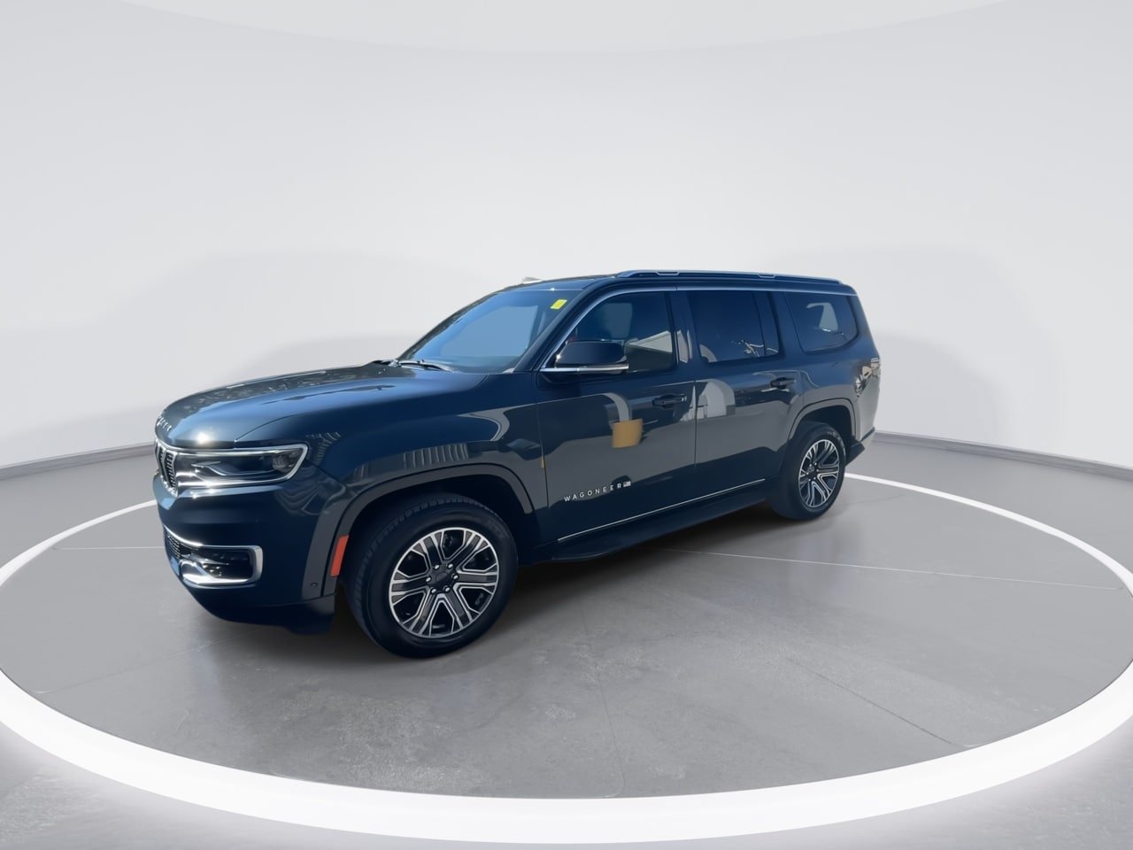 Used 2024 Jeep Wagoneer Series II w/ Flexible Seating Group AWD/4WD image 8