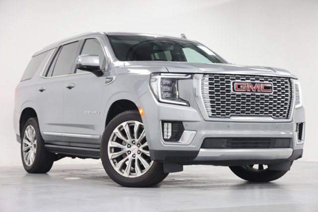 Used 2023 GMC Yukon Denali AWD/4WD image 1