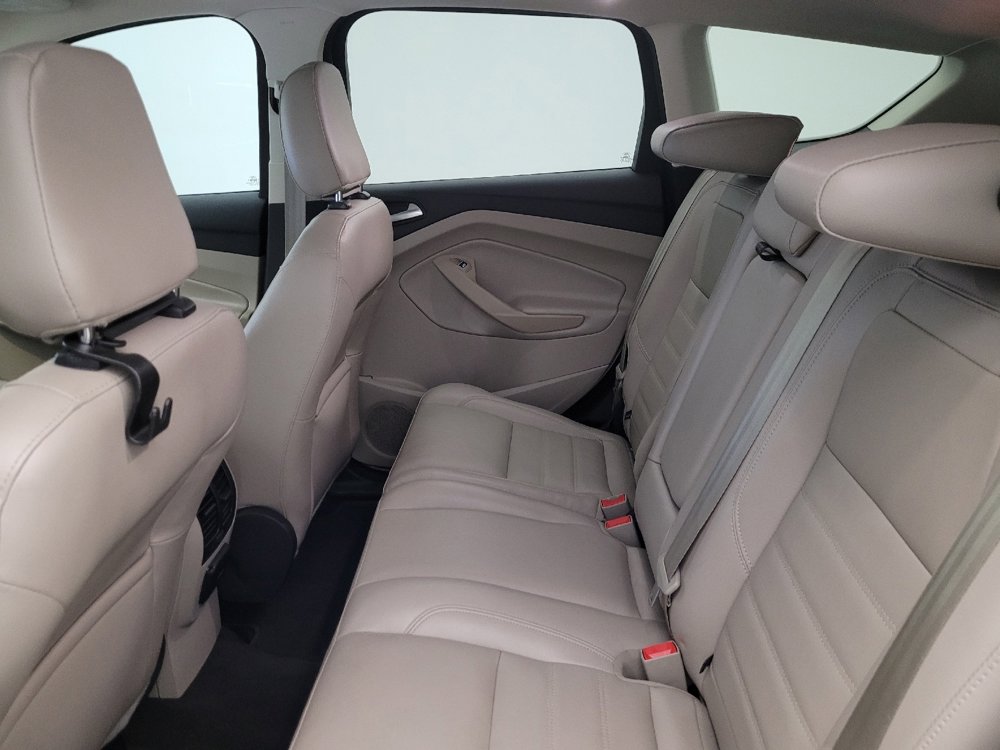 Used 2018 Ford Escape Titanium w/ Ford Safe & Smart Package image 18