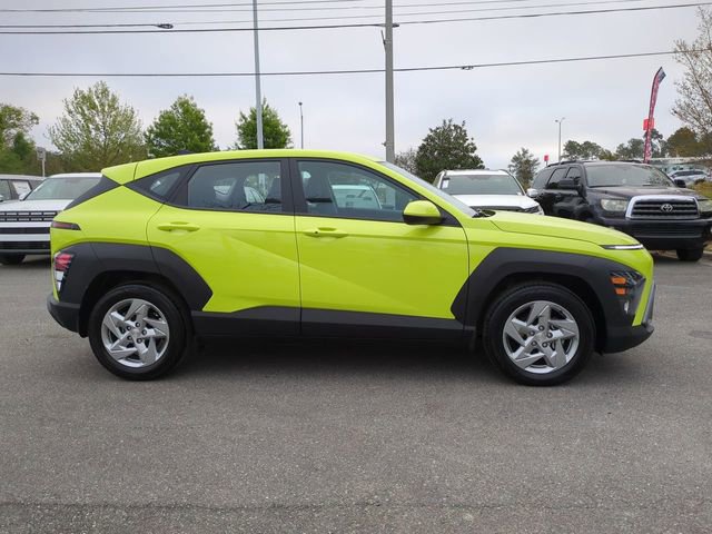 Certified 2024 Hyundai Kona SE image 4