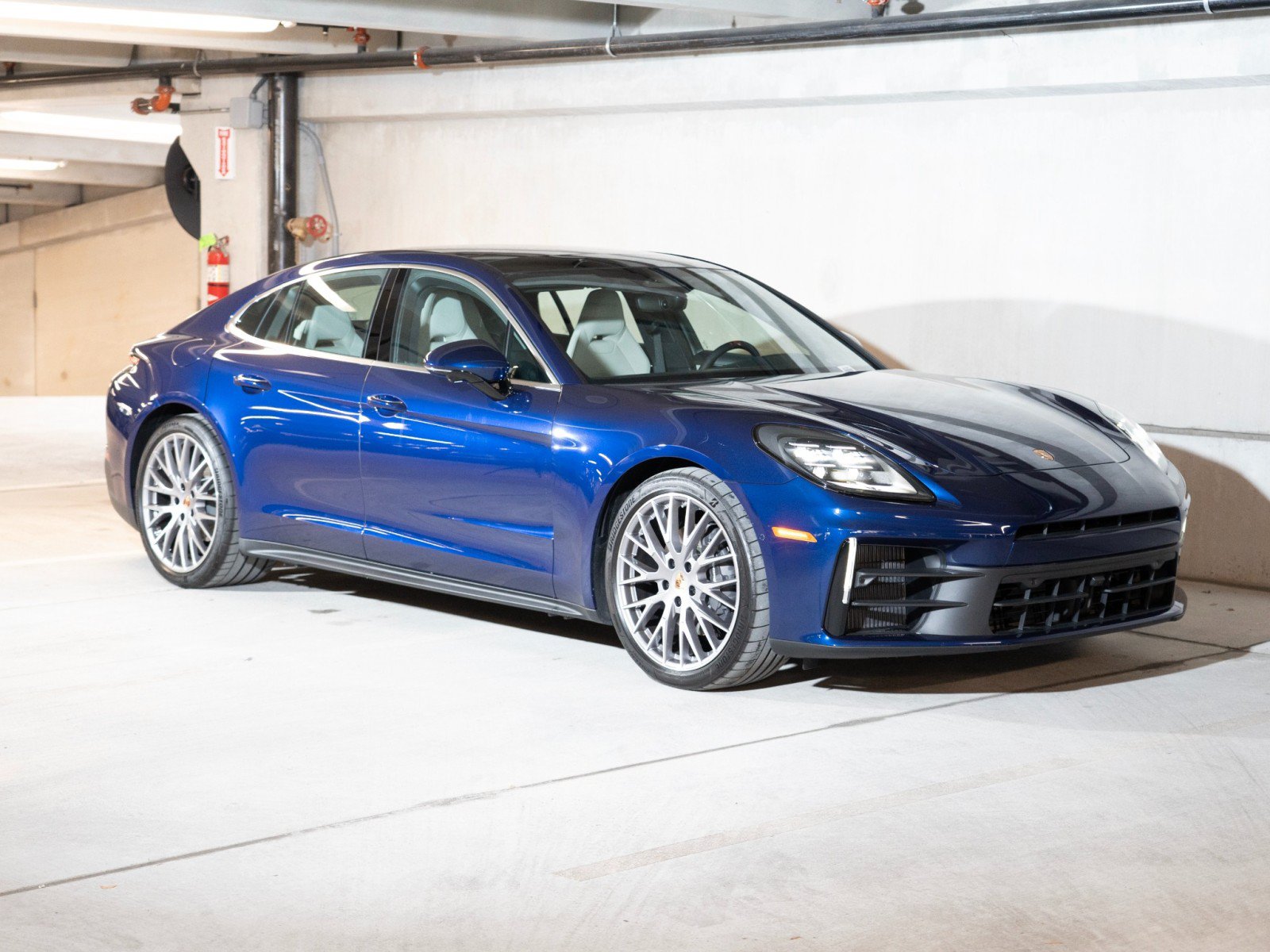 New 2026 Porsche Panamera 4 AWD/4WD image 7