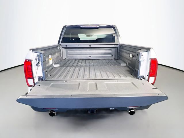 Used 2025 Honda Ridgeline Sport image 29