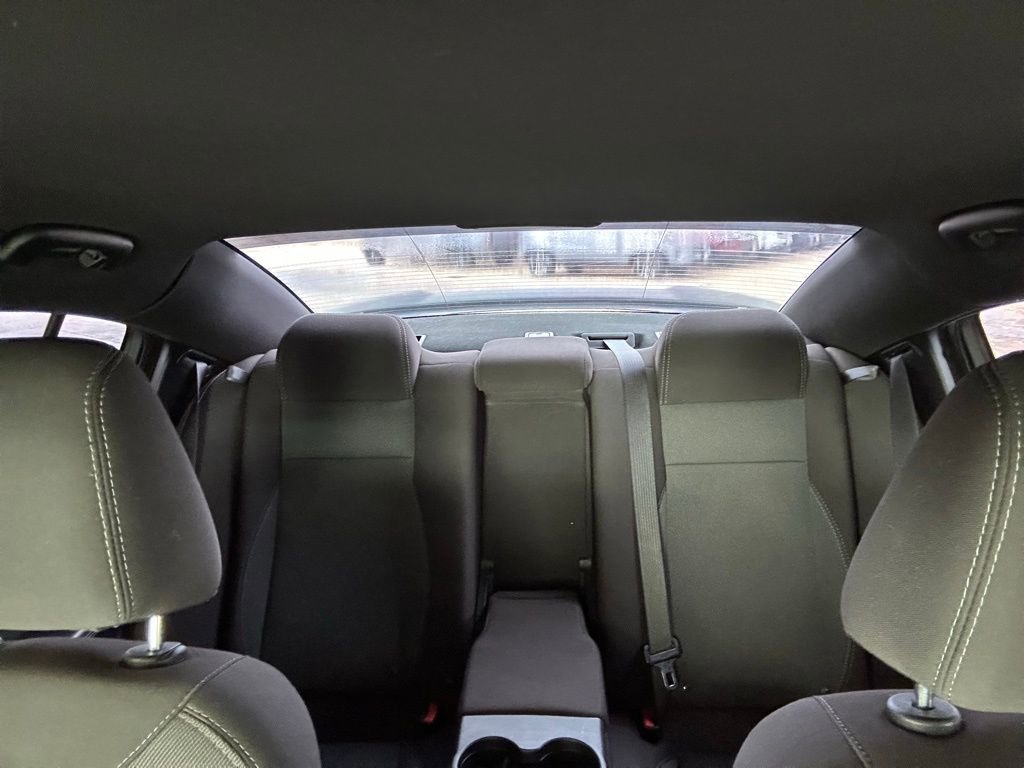 Used 2017 Dodge Charger SE w/ Blacktop Package image 26