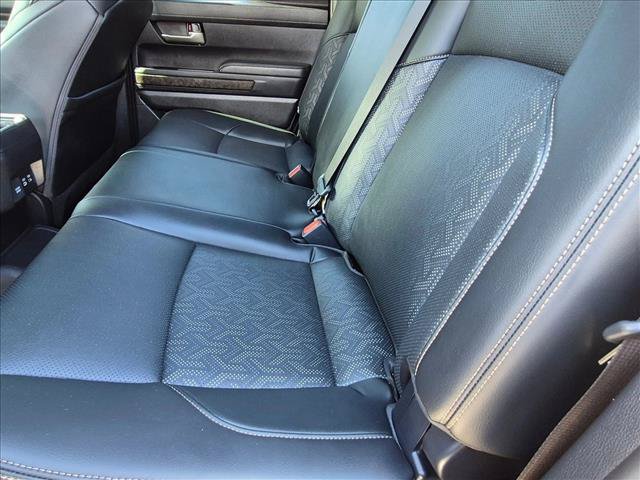 Used 2025 Toyota Tacoma Limited AWD/4WD image 17