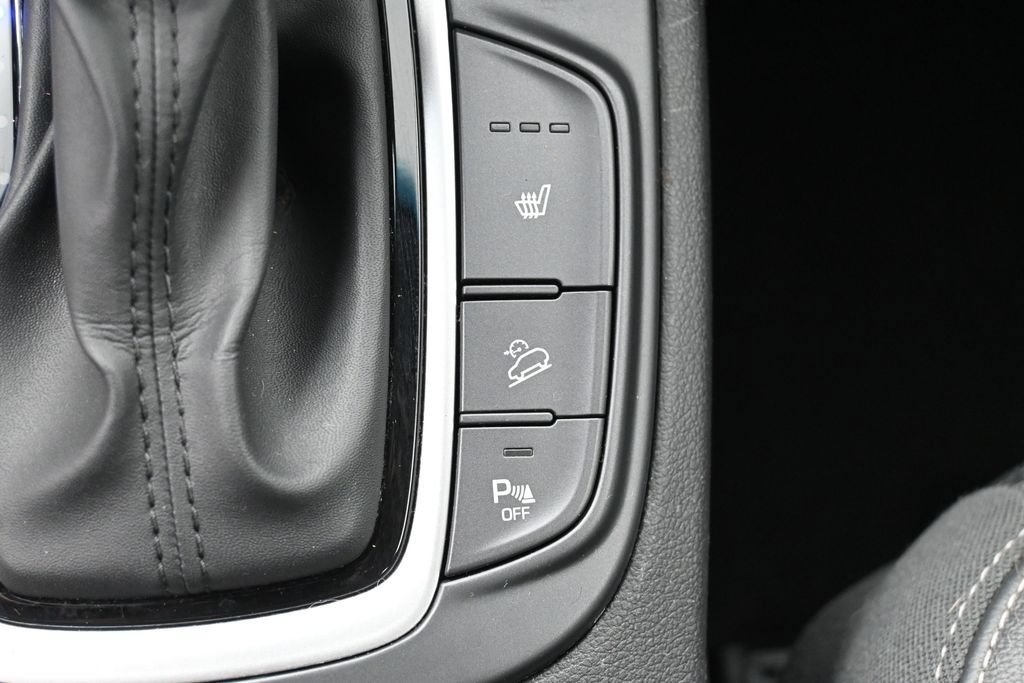 Used 2018 Hyundai Kona Ultimate AWD/4WD image 28