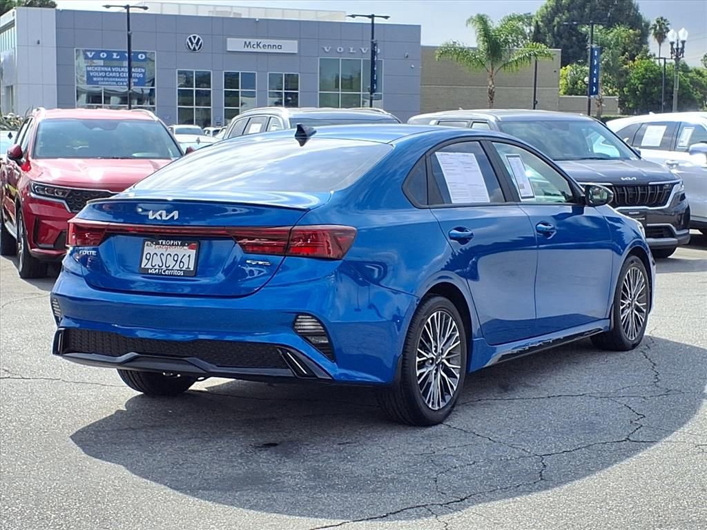 Used 2023 Kia Forte GT-Line w/ GT-Line Premium Package image 5