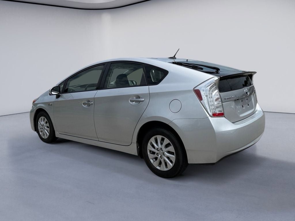 Used 2012 Toyota Prius Prime Plug-In Hybrid FWD image 3