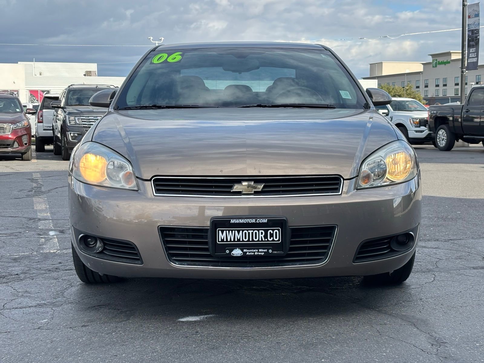 Used 2006 Chevrolet Impala LT image 2