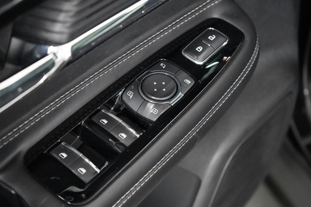 Used 2020 Lincoln Corsair AWD image 19