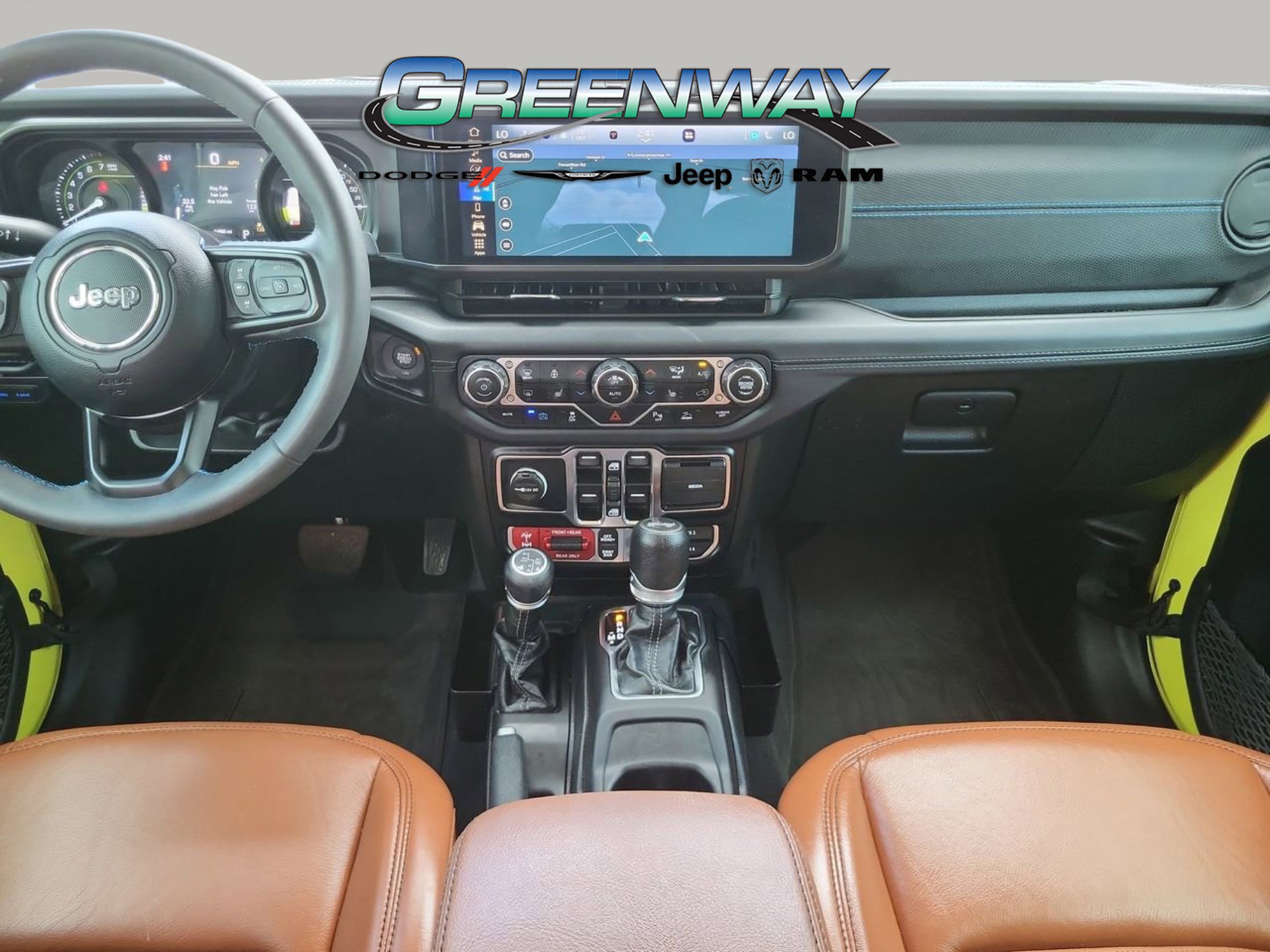 Used 2024 Jeep Wrangler Unlimited Rubicon 4xe w/ Capability Package AWD/4WD image 9