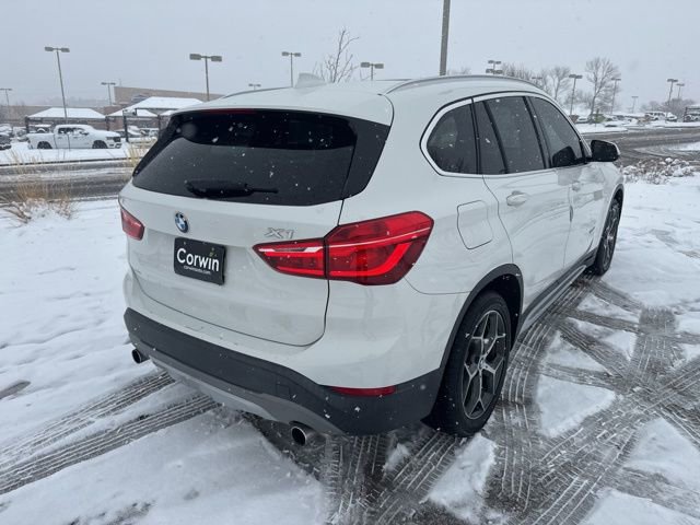Used 2016 BMW X1 xDrive28i image 9