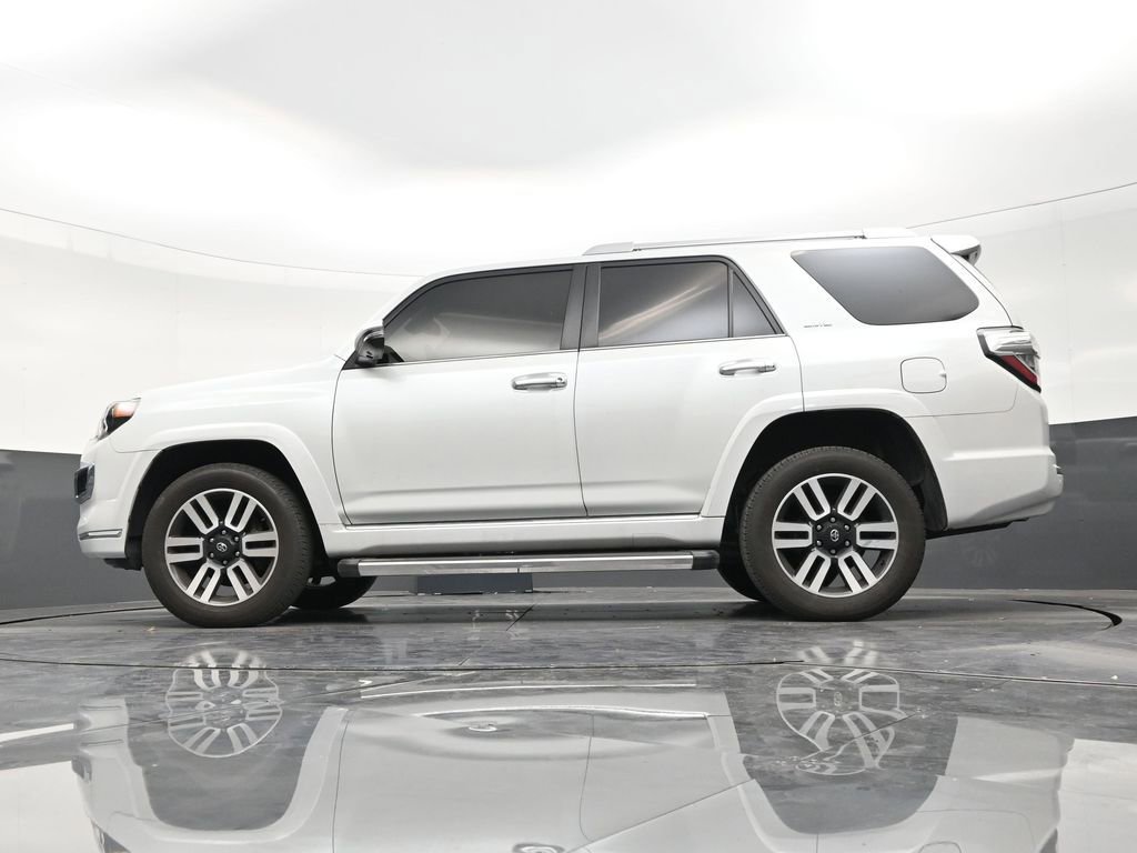 Used 2024 Toyota 4Runner Limited image 21