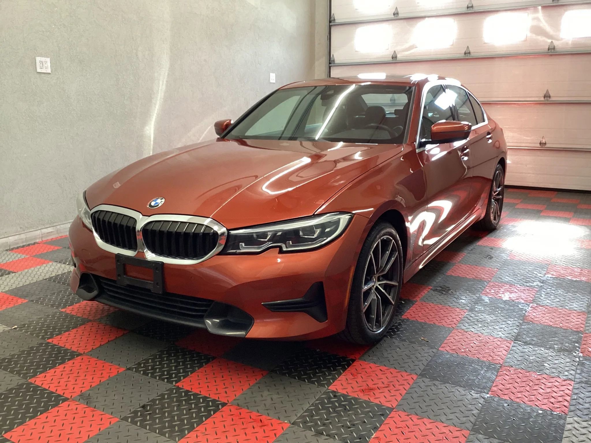 Used 2021 BMW 330i xDrive Sedan w/ Convenience Package AWD/4WD image 1