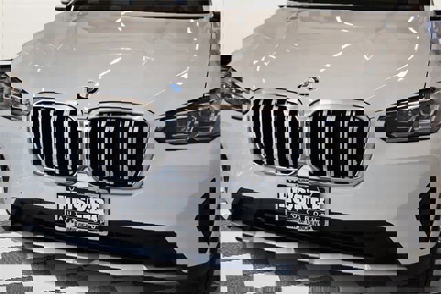 Used 2024 BMW X3 xDrive30i w/ Premium Package w/ZPA image 16