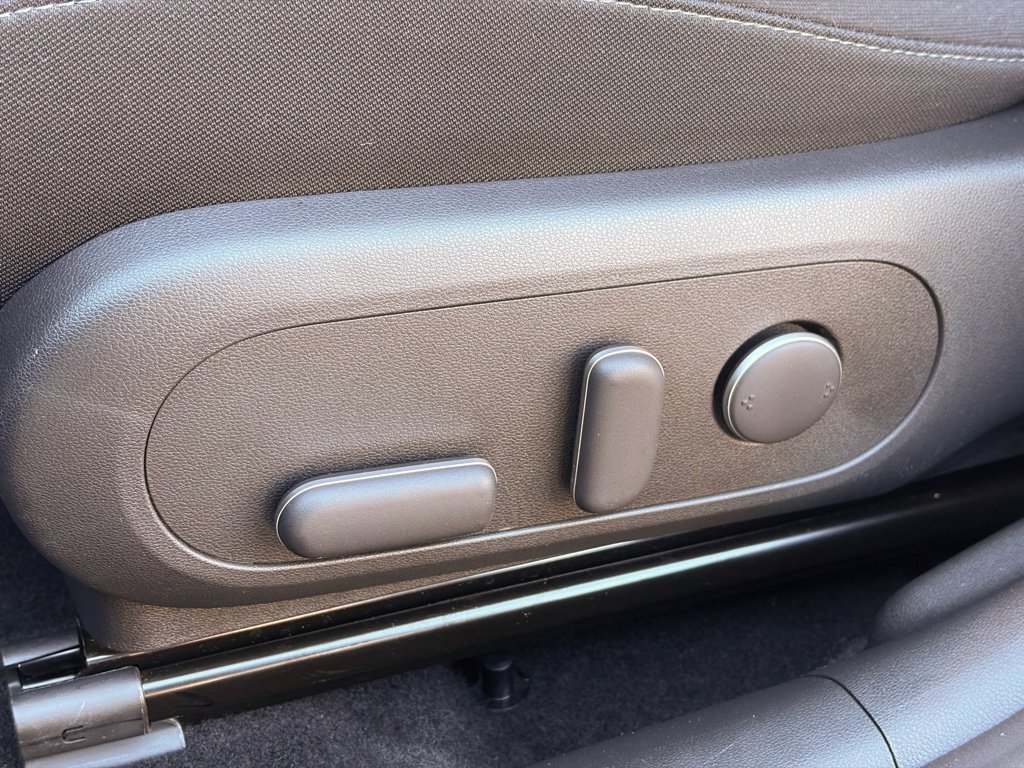 Used 2024 Hyundai Kona SEL image 6