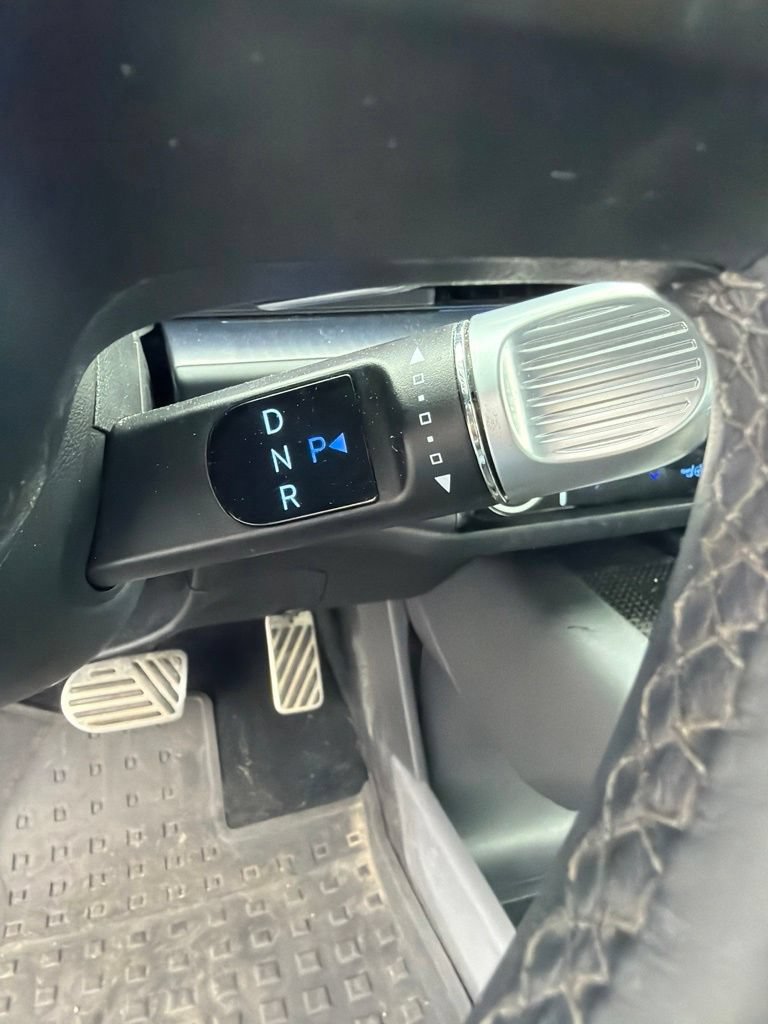 Used 2023 Hyundai Ioniq 6 Limited AWD/4WD image 15