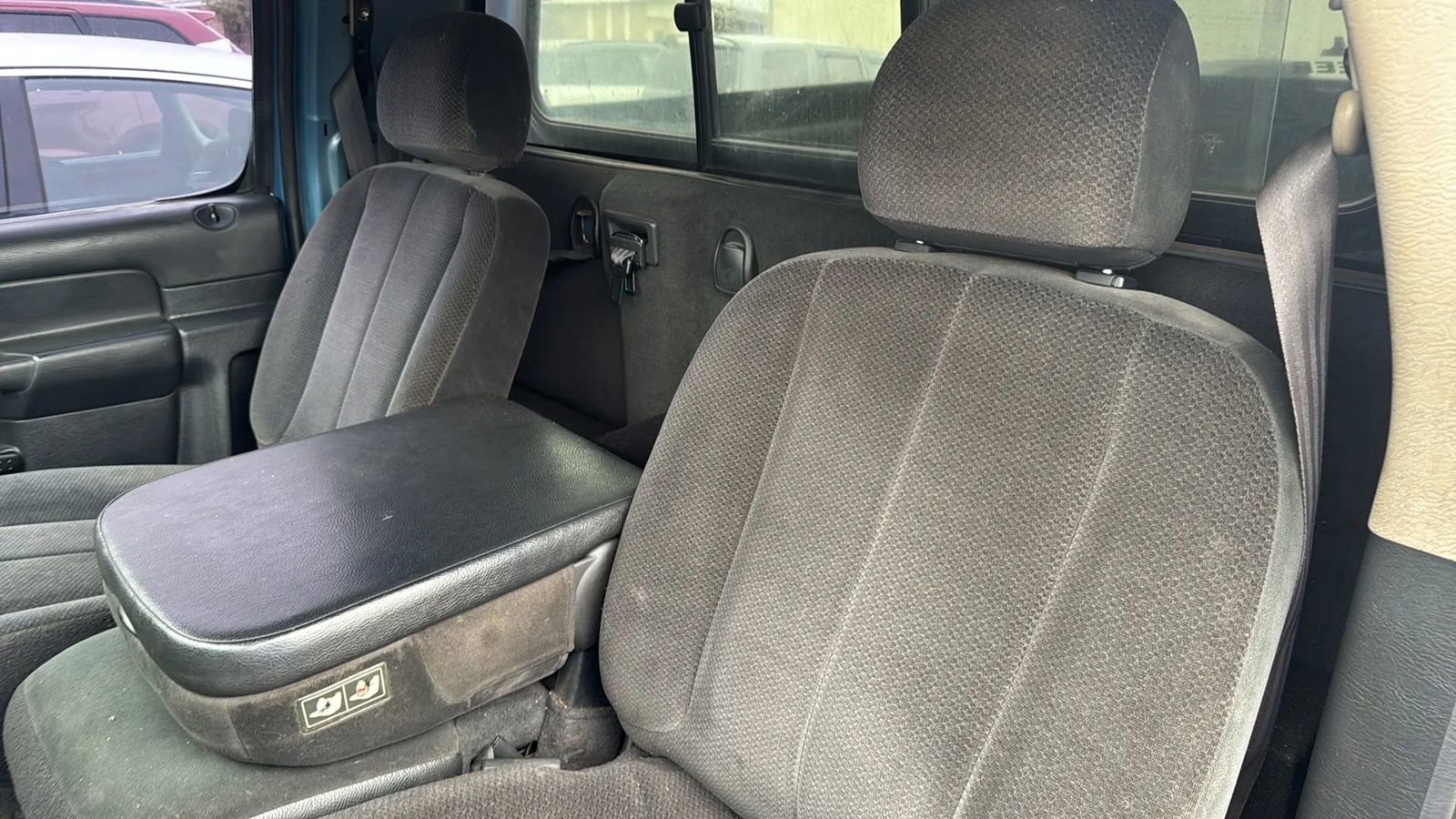 Used 2002 Dodge Ram 1500 Truck 2WD Regular Cab image 10