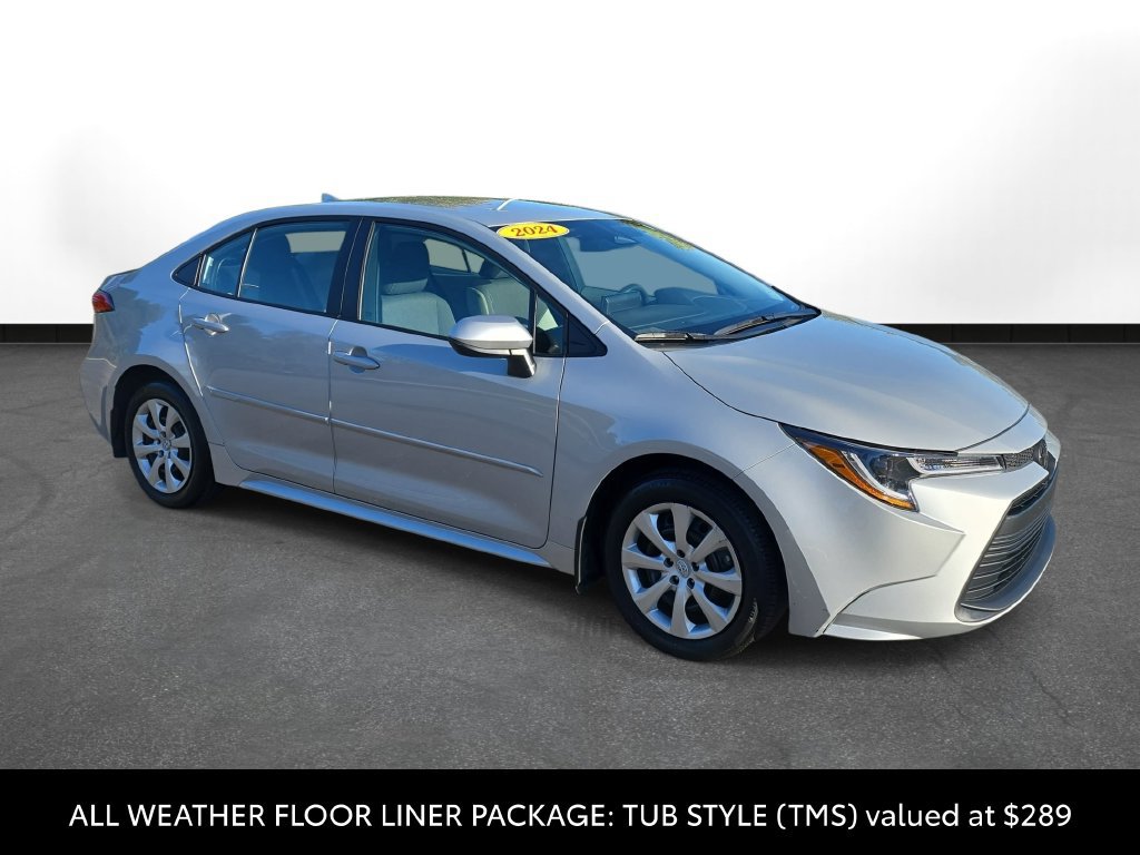 Certified 2024 Toyota Corolla LE FWD image 3