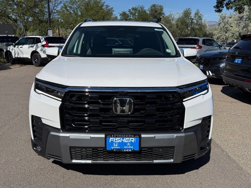 New 2026 Honda Pilot Touring image 10