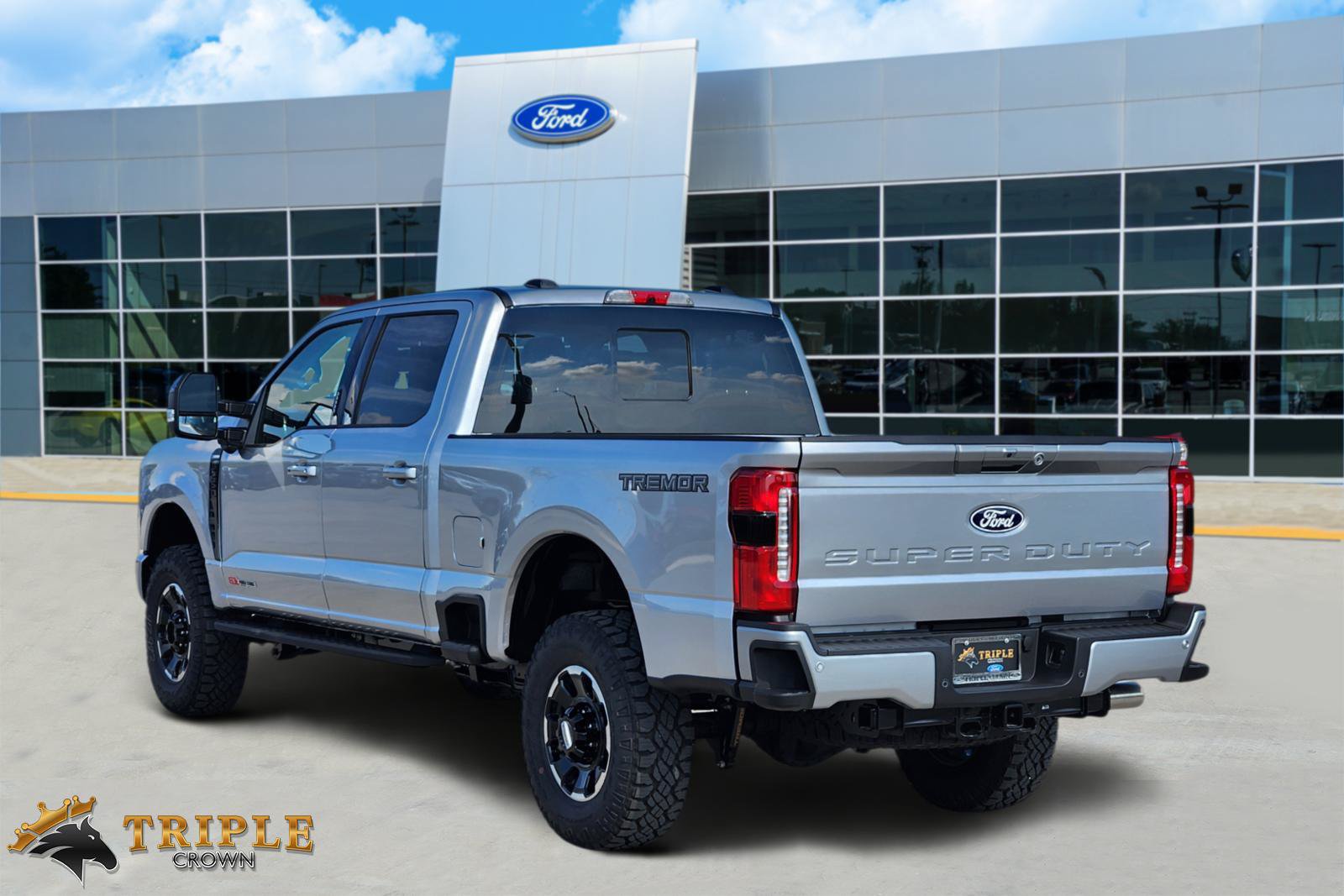 New 2027 Ford F250 Lariat w/ Tremor Off-Road Package AWD/4WD image 4