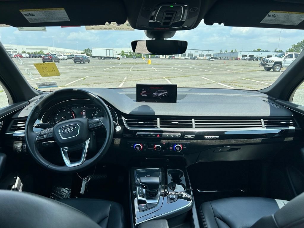 Used 2019 Audi Q7 3.0T Premium AWD/4WD image 19
