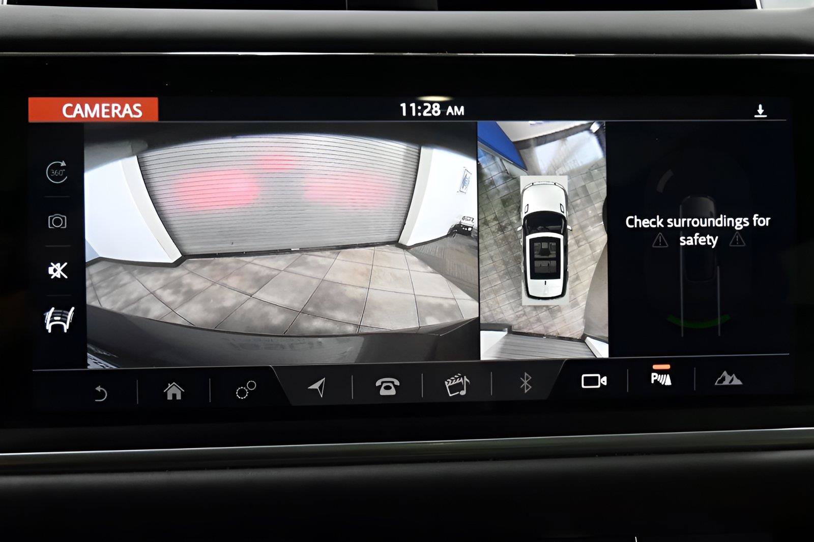 Used 2018 Land Rover Range Rover Sport Supercharged AWD/4WD image 28