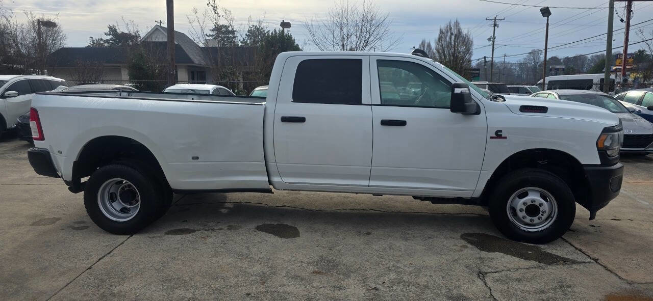Used 2024 RAM 3500 Tradesman image 5