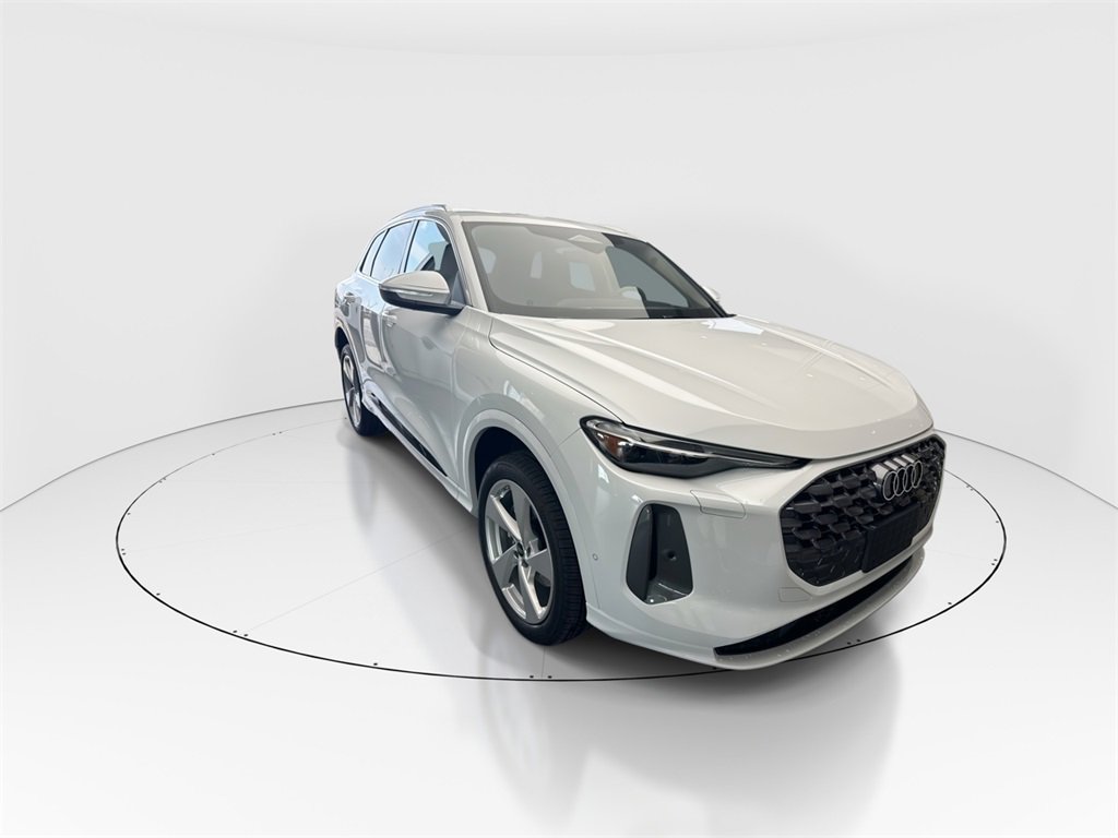 New 2025 Audi Q5 Premium Plus image 2