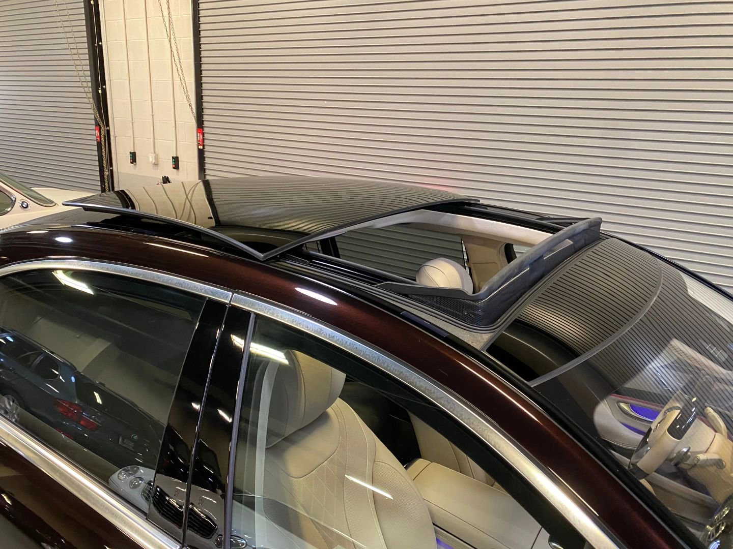 Used 2020 Mercedes-Benz S 560 4MATIC Sedan image 30
