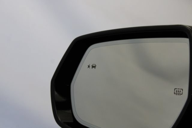 Certified 2024 Cadillac XT4 Sport AWD/4WD image 25