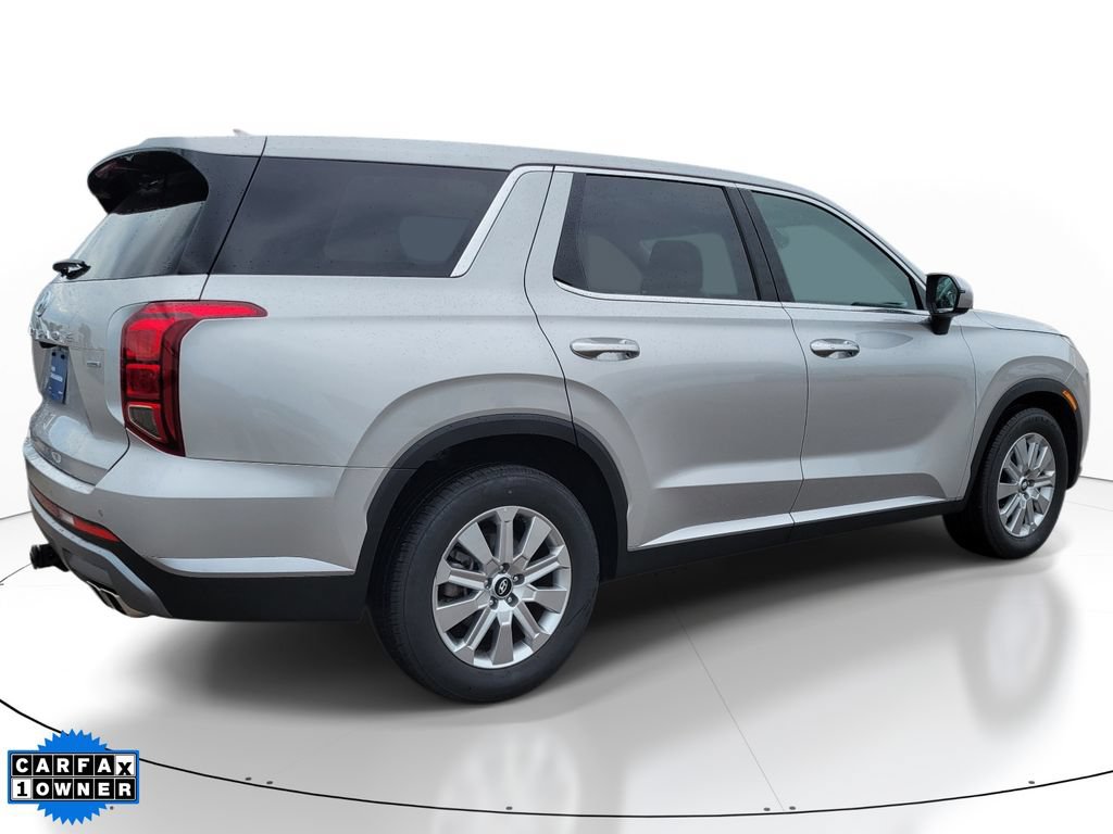 Used 2025 Hyundai Palisade SE AWD/4WD image 4