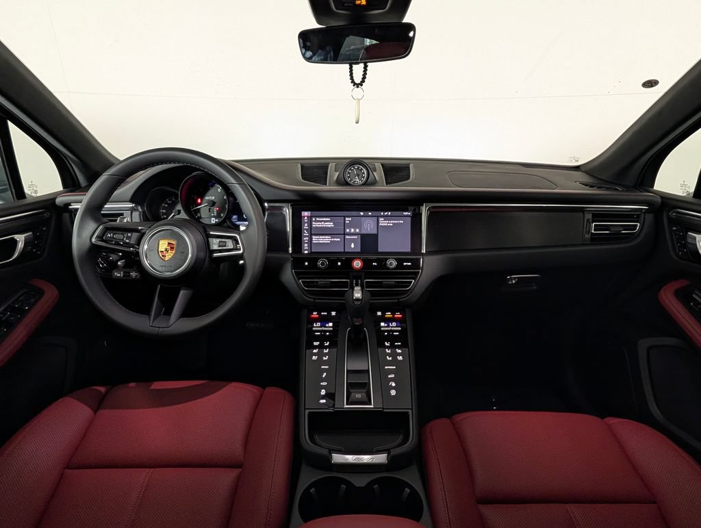 New 2026 Porsche Macan GTS AWD/4WD image 20
