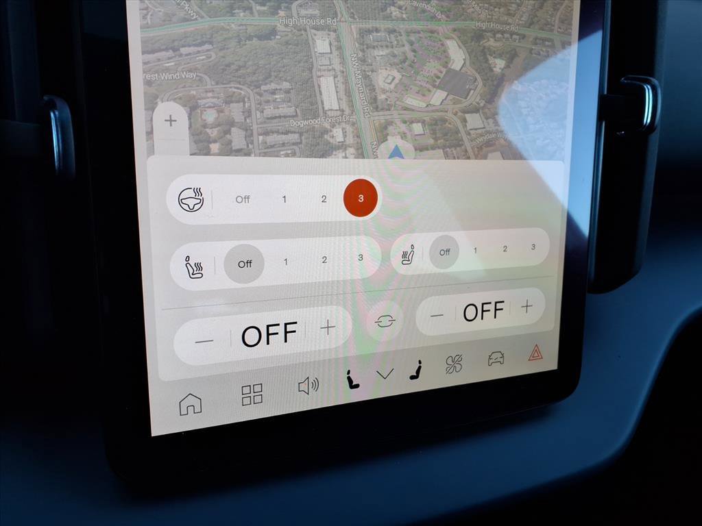 New 2025 Volvo EX30 Plus w/ Protection Package Premier image 18